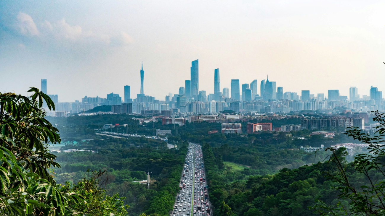 piiko-BiAVyr5GcFI-unsplash-guangzhou